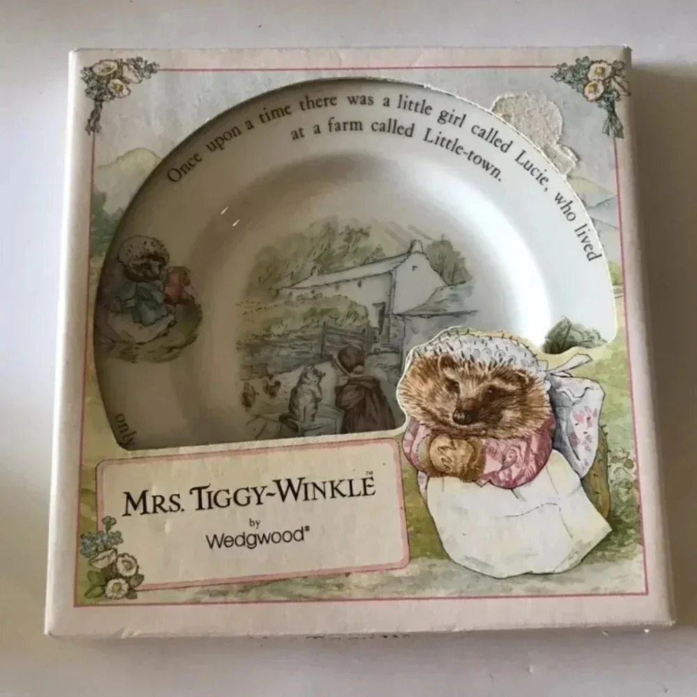 Wedgwood Beatrix Potter Mrs. Tiggy-Winkle Plate